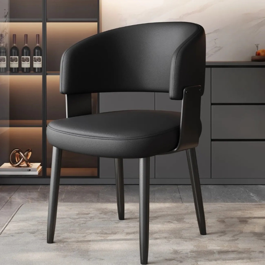 Silla Abanico, Con brazos, tapizado símil cuero negro